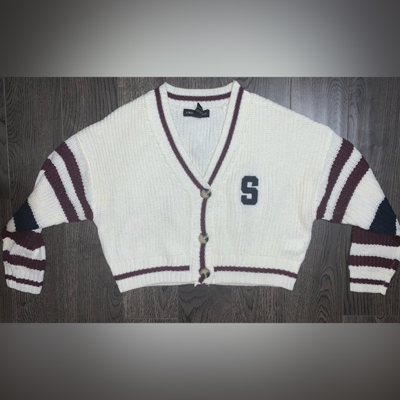 Cute Varsity Knit-Up Cardigan - Picture 2 of 2